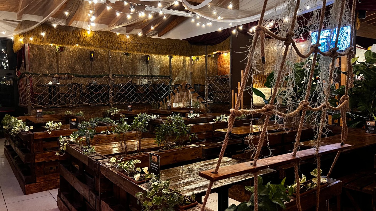 La sala principale del Tortuga
